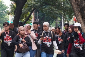 anak-muda-resah-ruang-publik-jakarta-dikepung-iklan-rokok