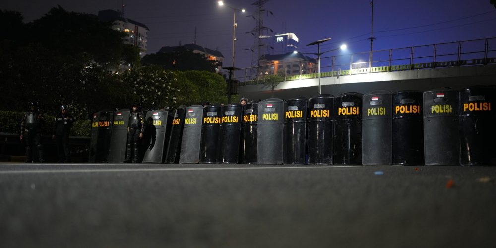 bebaskan-seluruh-korban-penangkapan-sewenang-wenang-dan-adili-pelaku-kekerasan