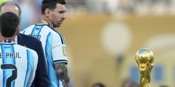 Isi surat Lionel Messi saat umumkan pensiun dari Timnas Argentina