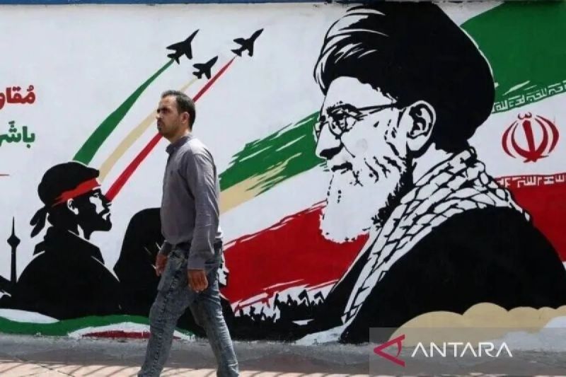 iran-peringatkan-negara-timur-tengah-tak-izinkan-serangan-as