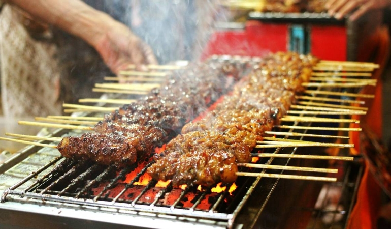 10-kota-di-dunia-dengan-street-food-terbaik,-jakarta-masuk-daftar!
