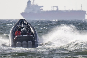 inside-the-booming-‘shadow-fleet’-industry-keeping-rogue-states-afloat