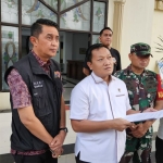 satgas-karhutla-jambi-tangkap-pelaku-pembakaran-lahan-saat-patroli