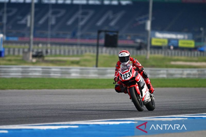 rheza-danica-finis-di-podium-ketiga-arrc-sepang