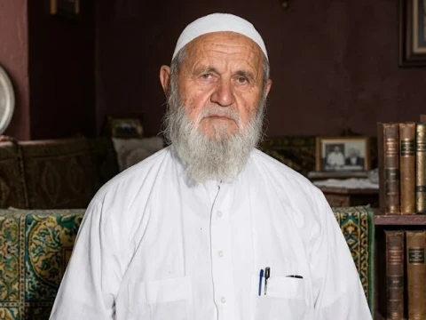 menakar-kapasitas-al-albani-dalam-ilmu-hadits:-benarkah-layak-disebut-muhaddits?