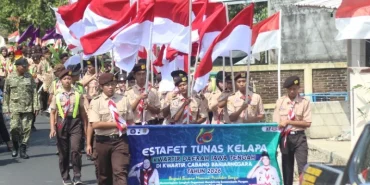 estafet-tunas-kelapa-kwarda-jateng-disambut-khidmat-di-perbatasan-kebumen