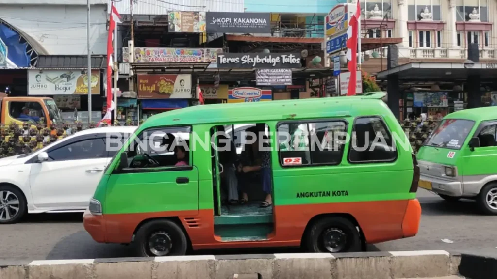 menimbang-jalan-elektrifikasi-di-tengah-peremajaan-angkot-bogor
