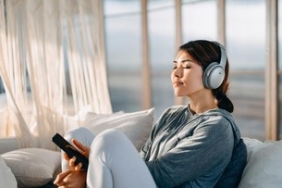 7-ciri-kepribadian-orang-yang-lebih-suka-menyendiri-untuk-recharge-energi