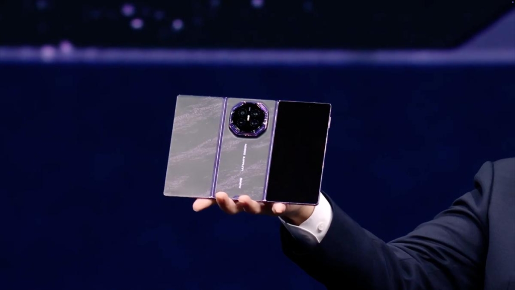 huawei-mate-xt2-resmi-rilis,-hp-tri-fold-10,2-inci-harga-tembus-rp79-juta