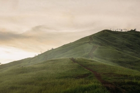 legenda-asal-usul-bukit-kancah,-cerita-rakyat-dari-jambi