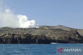 bmkg:-aktivitas-anak-krakatau-tak-picu-anomali-gelombang-selat-sunda