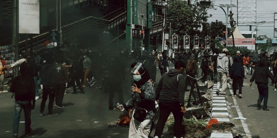 susah-dihilangkan,-benarkah-premanisme-ada-yang-memelihara?